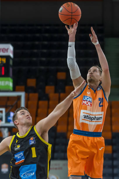 西哥联合举 西哥联合举