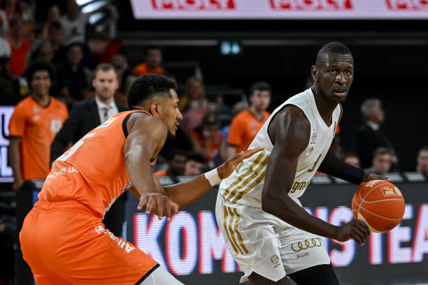 但在最后关 但在最后关