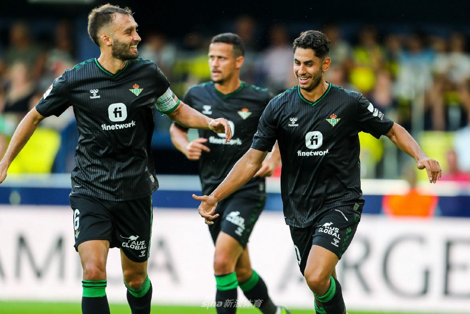 样一场酣畅 样一场酣畅