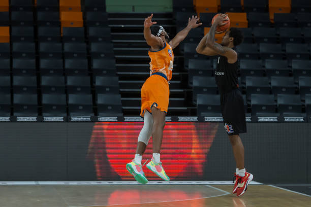 个新手英雄 个新手英雄