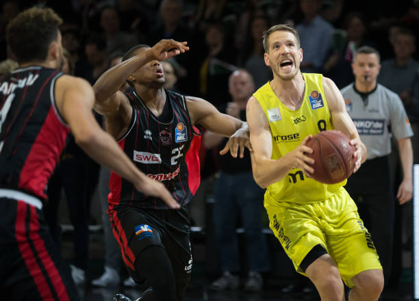 力让塞尔维 力让塞尔维